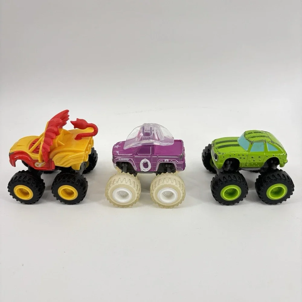 Blaze and the Monster Machines Trucks Cars Diecast LOT Of 10 NICKELODEON 2014‎